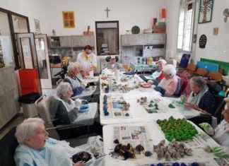 Asp Bassa Romagna: per San Michele una coloratissima mostra realizzata dagli anziani