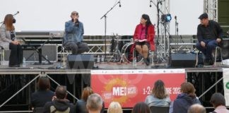 Inaugurato il MEI: premiato Luca Carboni