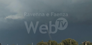 Maltempo: trombe marine segnalate a Casal Borsetti, Marina di Ravenna e Lido di Dante