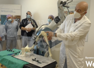 Chirurgia robotica: le tecnologie dell’ospedale di Ravenna a servizio di tutti i pazienti di Ausl Romagna