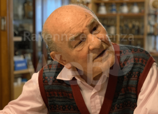 Lugo in lutto per la scomparsa di Valentino Zagatti, uno dei più grandi collezionisti al mondo di whisky scozzese