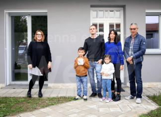 Unione: consegnata alla famiglia Gaddoni di Bagnacavallo una nuova targa Green gold