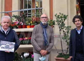 Lugo: l’assessore Tarozzi visita lo storico fiorista