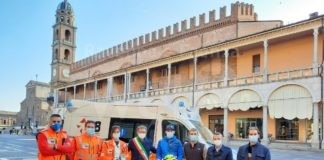 Tre giovani escursionisti donano attrezzatura al 118 per il lavoro svolto durante la pandemia