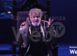 Teatri aperti con la capienza al 100%: “Ora campagne per comunicare che sono luoghi sicuri”