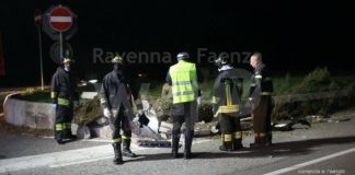 Ancora sangue sulla via Destra Canale Molinetto, ragazzo in fin di vita, sbatte contro il muretto e si ribalta | Video