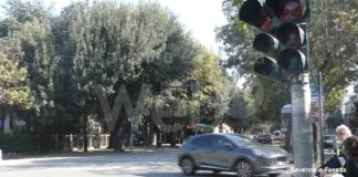 Black out il semaforo in viale Baccarini: disagi al traffico | VIDEO