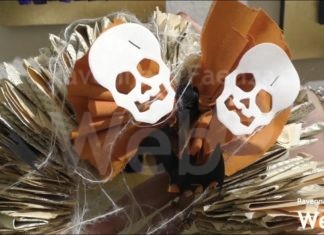 Halloween: nelle vetrine del centro le ghirlande realizzate dai ragazzi con disabilità |VIDEO