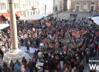 Un ordine del giorno per condannare le ultime manifestazioni contro il vaccino e contro il green pass | VIDEO