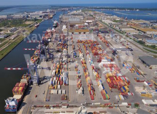 Porto di Ravenna: traffici ancora in crescita (+8,6% da gennaio a novembre). Bene anche i container che aumentano del 6,4%