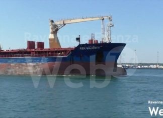 Via libera del consiglio comunale all’impianto di trattamento fanghi per il dragaggio del porto