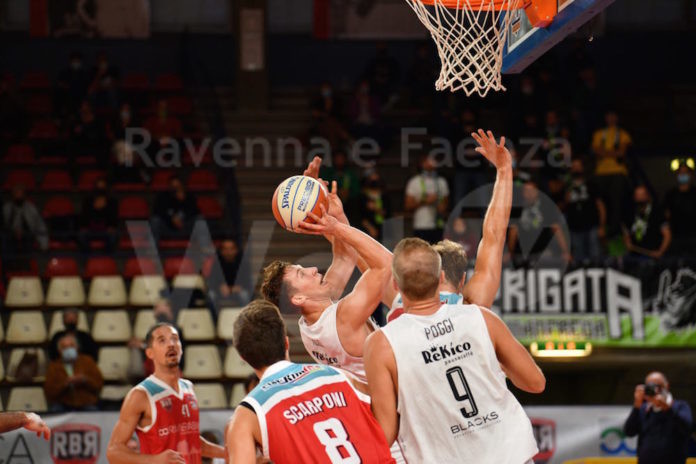 raggisolarisThomas Reale 1