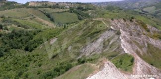 Da Brisighella a Castel Raniero per il Carnè: la traversata fra gessi e calanchi