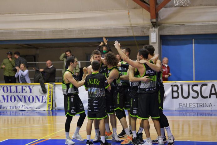 Raggisolaris squadra