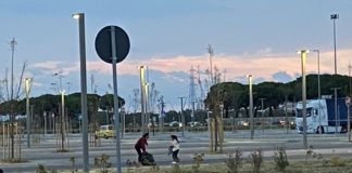 Ancisi (LpRa): “Abiti per i poveri trafugati indegnamente al parcheggio Teodora”