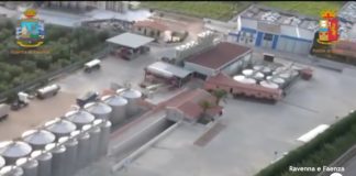 Frodi fiscali e riciclaggio di fondi della criminalità organizzata: sequestri per 4 milioni di euro a imprenditore | VIDEO