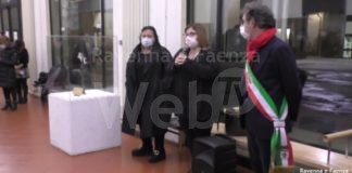 Un giglio per Ilenia