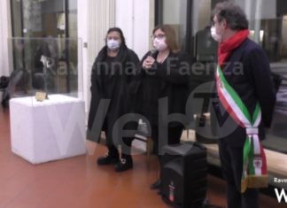 Un giglio per Ilenia