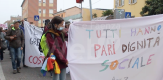 3V: Manifestazioni: “Chi si e chi no. Il pericolo o c’è o non c’è!”