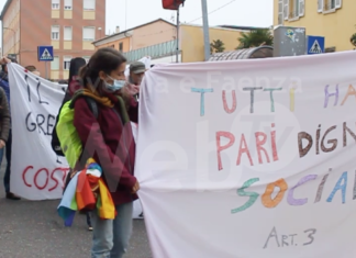 Ancora una manifestazione contro il Green Pass a Ravenna | VIDEO