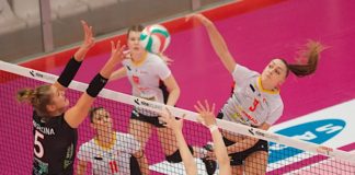 Volley: Oltre 2 ore di battaglia al PalaCosta. l’Olimpia Teodora sfiora la vittoria, ma Busto Arsizio la spunta al tie break