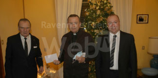 Cena degli auguri di Natale al Circolo Ravennate e dei Forestieri e donazione.