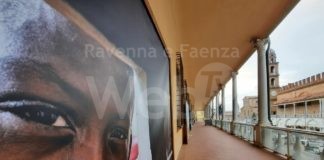“Per puro splendore” Dopo Bologna e Ferrara, a Faenza la mostra della fotoreporter Annalisa Vandelli