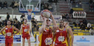 Basket: L’OraSì lotta e tiene testa a Scafati fino alla fine (95-88)