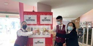 Agrintesa regala frutta all’Istituto Artusi di Riolo Terme