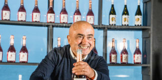 Ti verso una storia: Paolo Cevoli torna a raccontare la Romagna insieme a Caviro