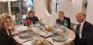 Il Lions Club Milano Marittima 100 augura buone feste sostenendo la solidarietà