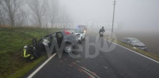 Incidente fra tre auto a Villa Prati: due automobilisti trasportati al Bufalini, il terzo all’ospedale di Lugo