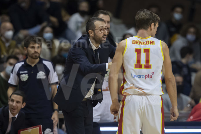 RAVENNA 14/11/21. OraSì basket Ravenna - LUX Chieti 83 - 64.