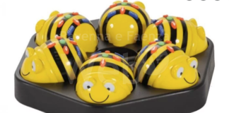 Le avventure di Bee Bot alla Palestra della Scienza: primi passi nel coding