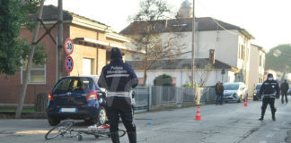 Ciclista investito a Castiglione di Cervia: trasportato in gravi condizioni al Bufalini