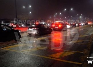 Lunghe code ai drive through per i tamponi in tutta la provincia di Ravenna | VIDEO