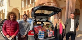 Faenza: oltre 180 regali consegnati alla casetta di babbo natale per le famiglie in difficoltà