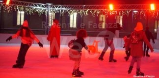 Dante… calza i pattini nello spettacolo di pattinaggio su ghiaccio “E infine uscimmo a riveder le stelle”