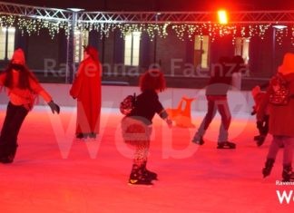 Dante… calza i pattini nello spettacolo di pattinaggio su ghiaccio “E infine uscimmo a riveder le stelle”