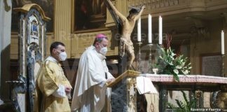 Celebrata la tradizionale Messa della notte di Natale al Duomo di Ravenna