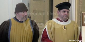 Nuovi costumi per il corteo del Rione Giallo | VIDEO