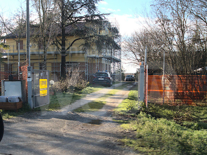 53011365-5b14-4f05-9a60-ecba89b66e06