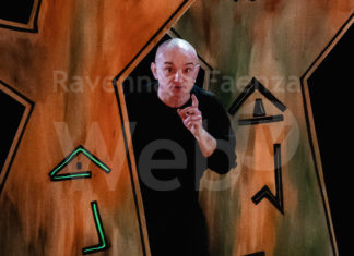 Riprendono le favole al Masini con Ferdinando il toro, i fiori e il calabrone