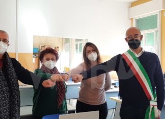 Fusignano: Auser dona tredici computer alla scuola primaria