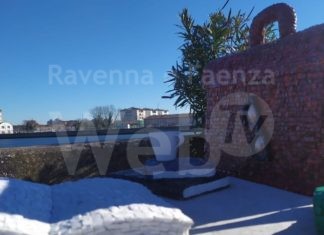 L’opera in mosaico dedicata all’ex sindaco Matteucci è stata restaurata. L’anima in acciaio la rende più resistente