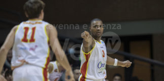 Basket: L’OraSì Ravenna torna in campo 35 giorni dopo l’ultima sfida. Il prepartita del match contro Ferrara