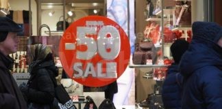 Il sondaggio dei saldi invernali 2024 di Confcommercio: Stabilità e aumento. Il settore fashion non delude così come il Natale
