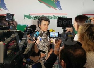 Sanità: contrasti in Regione, sospesa la direttrice generale Petropulacos Kyriakoula Petropulacos