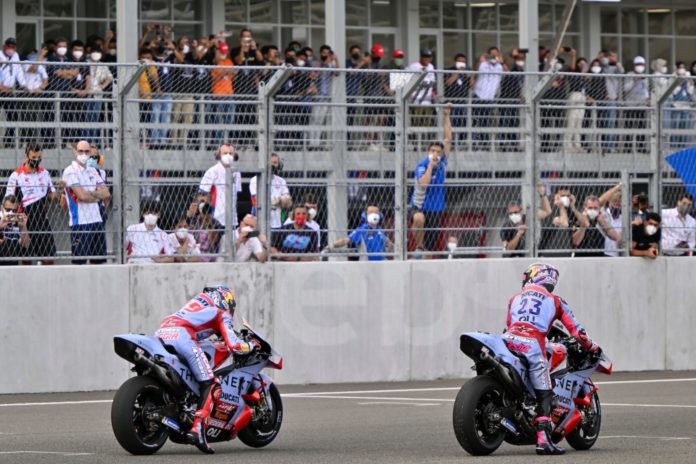 2b7c3569-5690-c088-9f21-e652e758f745