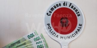 Riconsegnato al proprietario il denaro trovato da un faentino